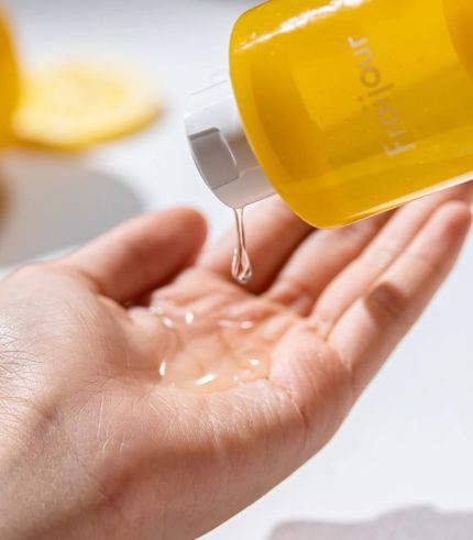 Fraijour Yuzu Honey Essential Toner