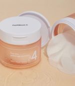 Numbuzin - No.4 - Pore Zero Peeled Egg Toner Pad - Čisticí a tonizační pleťové tampony - 70 ks / 190 ml