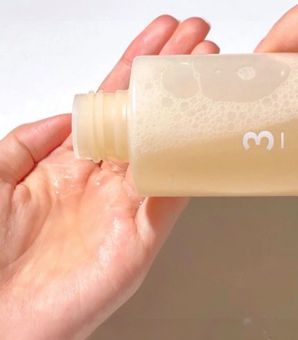 Numbuzin - No.3 - Super Glowing Essence Toner