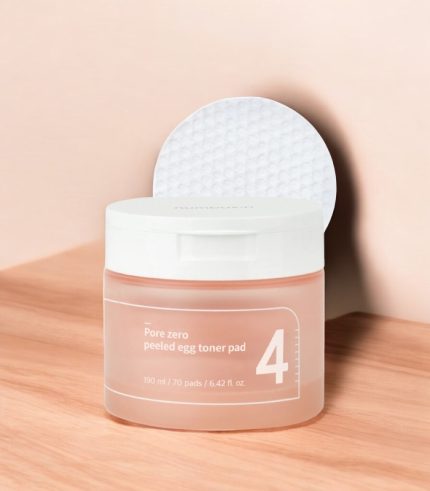 Numbuzin - No.4 - Pore Zero Peeled Egg Toner Pad - Čisticí a tonizační pleťové tampony - 70 ks / 190 ml