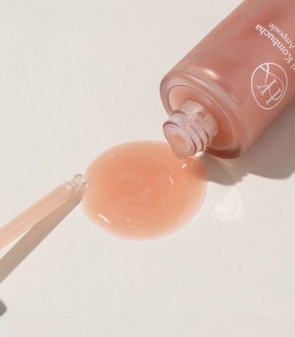 Hydratační sérum s kombuchou a kyselinou hyaluronovou