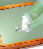 Isntree - Aloe Soothing Gel - Moisture Type