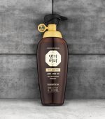 Daeng Gi Meo Ri - New Gold Special Shampoo