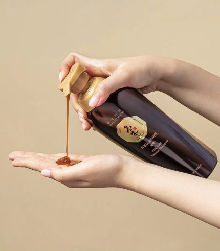 Daeng Gi Meo Ri - Ki Gold Premium Shampoo