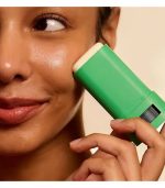 Haruharu Wonder - Black Bamboo Daily Soothing Sun Shield SPF 50+/PA++++