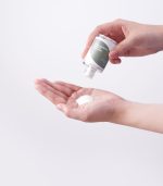 Isntree - Spot Saver - Mugwort Calming Powder Wash