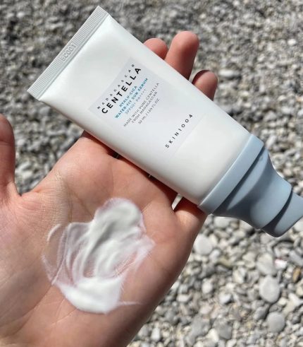 SKIN1004 Madagascar Centella Hyalu-Cica Water-Fit Sun Serum SPF50+ PA++++