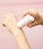 SKIN1004 - Madagaskar Centella Poremizing Quick Clay Stick Mask