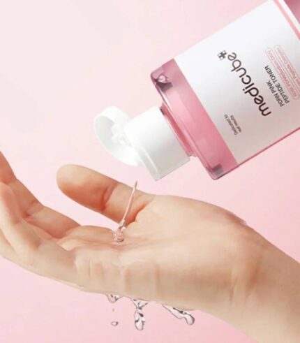 Medicube PDRN PINK CICA SOOTHING TONER 250ml