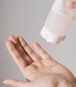 Skin1004 Madagascar Centella Tone Brightening Cleansing Gel Foam 125ml