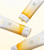 APOTHE Baku-Kaol Brightening Scrub Cleanser 100 ml